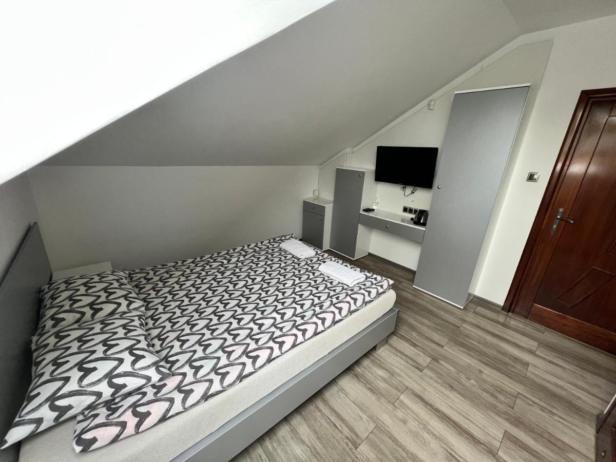 Rybaczowka Golub-Dobrzyn Hotel ภายนอก รูปภาพ